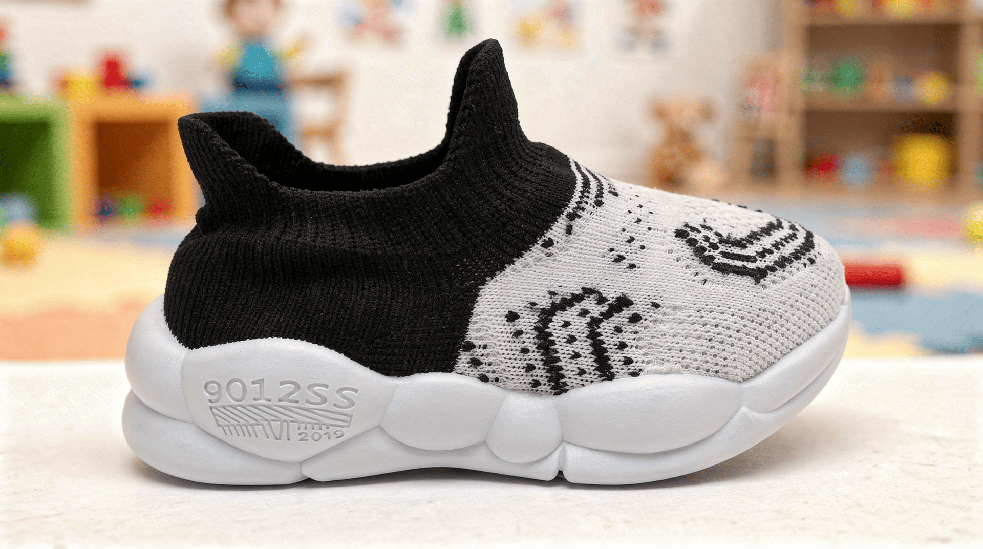 Tenis Lightyear Infantil NEGRO/BLANCO